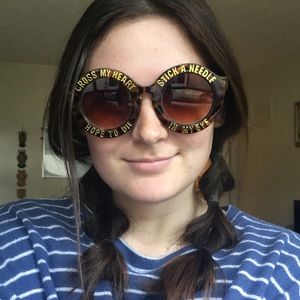 Chic Round Sunglasses